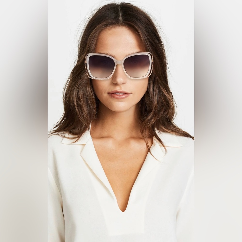 Beautiful Barton Perreira Demoiselle sunglasses in a glitter champagne color!
